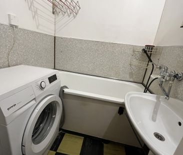 Pronájem bytu 2+1 55 m² - Fotografie 5