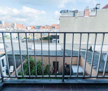 Appartement te huur in Oostende voor € 725 met 2 slaapkamers - Photo 1