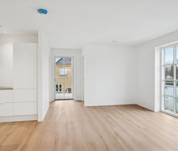 Lyngvej 2, 2665 Vallensbæk Strand, Danmark (208-1855-01-001) - Photo 1