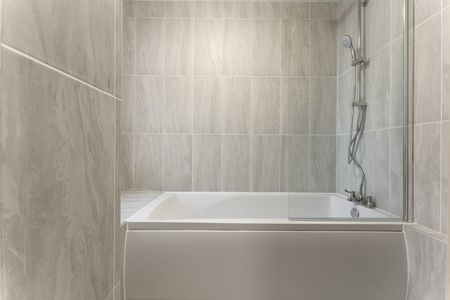 3 Bed Flat, Commercial Road, E1 - Photo 5