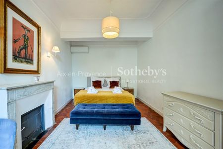 Appartement dans Hotel Particulier - Photo 2