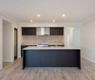 Brand New Family Home! - Photo 1