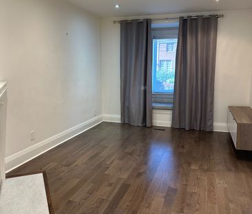 For Lease - 1621 Mount Pleasant Road, Toronto, Ontario - Photo 4