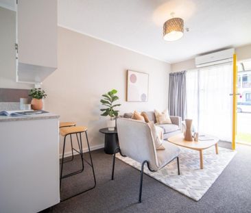 Stylish and low maintenance - Photo 2