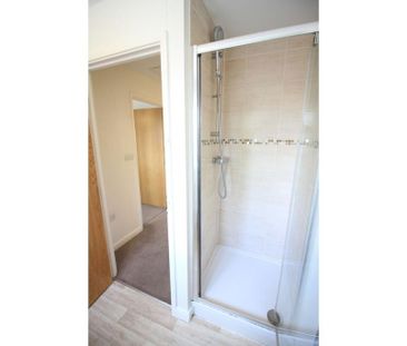 5 bedroom terraced house to rent - Photo 2