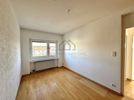 Schöne 4,5-Zi-Wohnung mit Balkon und Garage in Feldrandlage - Photo 5