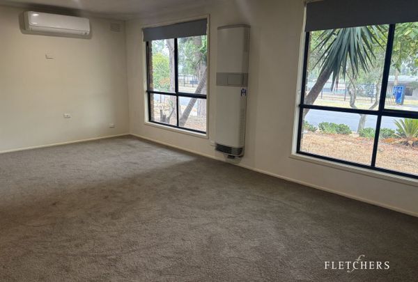 58 Wentworth Ave, Rowville VIC 3178 - House For Rent | Domain - Photo 1