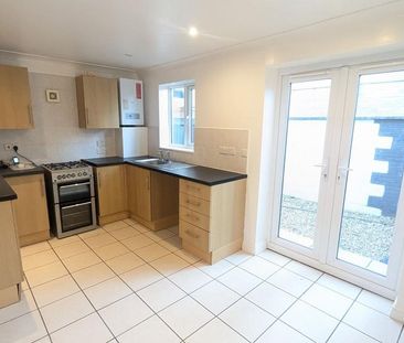 2 bedroom terraced house to rent - Photo 6