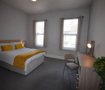 3 bedroom house share to rent - Photo 3