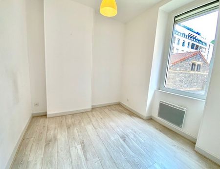 Location Appartement 3 pièces 40m² LYON 3ème - Photo 4