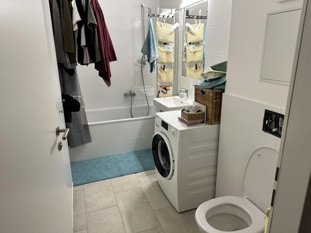 Großzügige Neubauwohnung mit Kühlung und großem Balkon - AB MAI !! - Photo 4