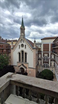 Kiadó jó állapotú lakás - Budapest V. kerület - Photo 1
