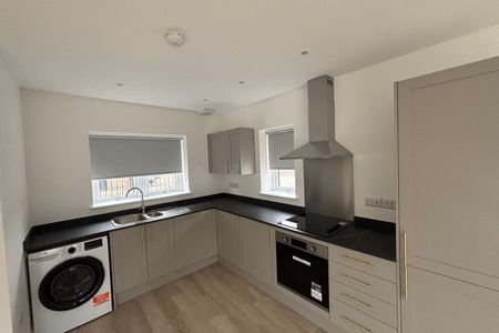 Maple Wood Close - Photo 2