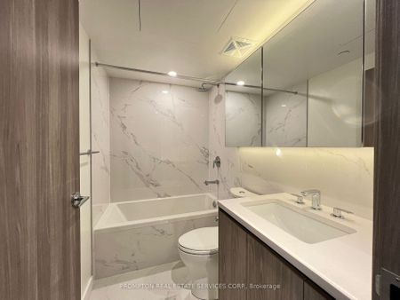 For Lease - 25 McMahon Drive Unit# 901, Toronto, Ontario - Photo 3