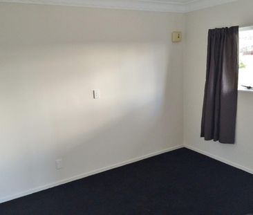 22A Roseanne Road, Manurewa, Auckland - Photo 2