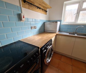 2 bedroom apartment to rent - Photo 6