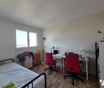 Boulevard Pasteur - appartement de type 5 avec balcon et garage - Photo 4