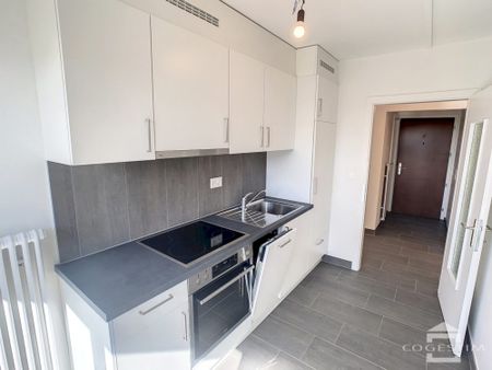 Appartement complétement renové de 2 pièces au 2ème étage - Foto 4