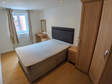 1 bedroom flat to rent - Photo 3