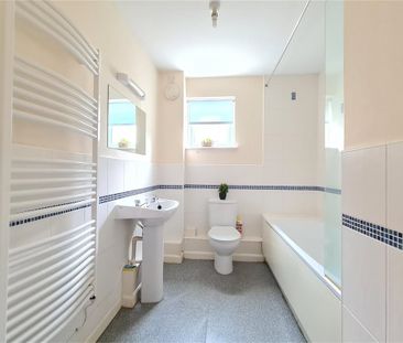 Flat 31, Bentley House, Abbeygate Court, March - Photo 6