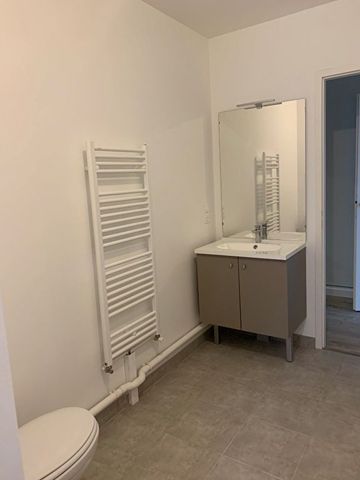 Appartement 2 pièces – 46 m² environ à Chantepie (ref : G175300) - Photo 2