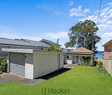 WATERFRONT RESERVE - Photo 2