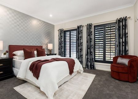 Stunning & Convenient Townhouse - Photo 4