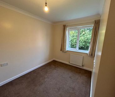 4 bedroom detached house to rent - Photo 6