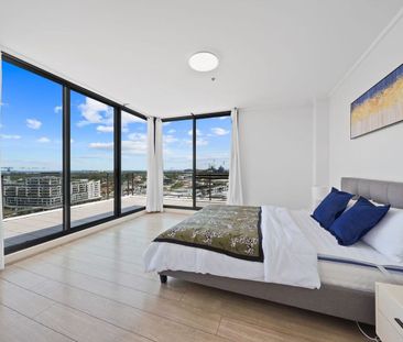 For Lease: Luxurious 5-Bedroom Penthouse in Wolli Creek - Photo 3