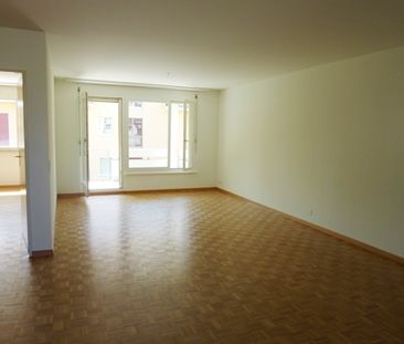 Attraktive Wohnung Nähe Bahnhof Wettingen - Photo 1