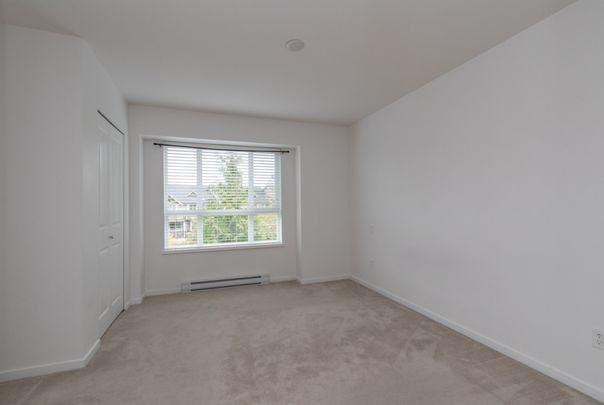 92-15340 Guildford Drive, Surrey - Photo 1