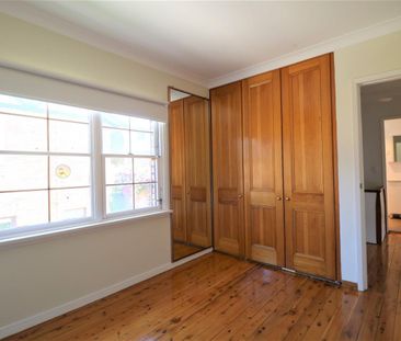 TOWNHOUSE - IN CONVENIENT POSITION - Photo 4