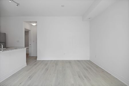 For Lease - 370 Wallace Avenue Unit# 501, Toronto, Ontario - Photo 2