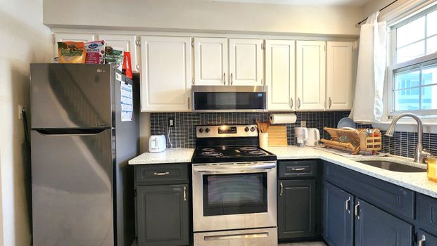 For Lease - 143 Wellesley Crescent Unit# E, London East, Ontario - Photo 1