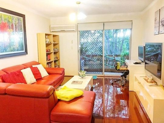 Spacious 2-Bedroom Unit in Convenient Auburn Location - Photo 1