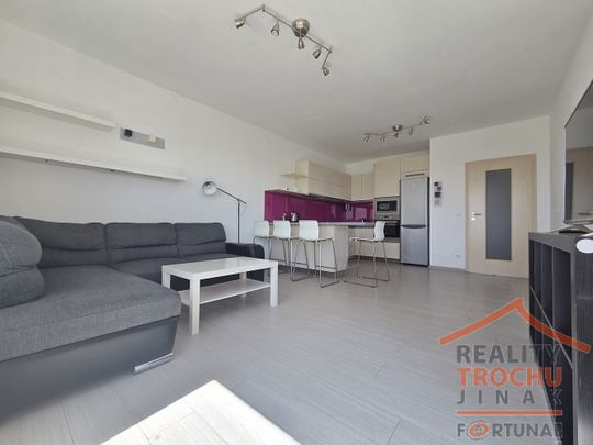 Pronájem bytu 2+kk 62 m² - Photo 1