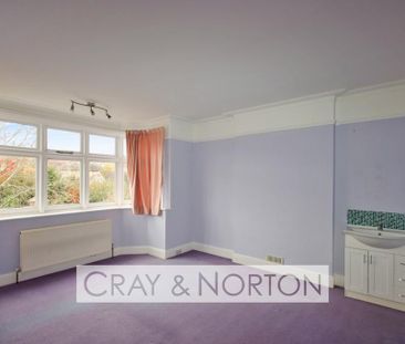 4 bedroom detached house to rent - Photo 4