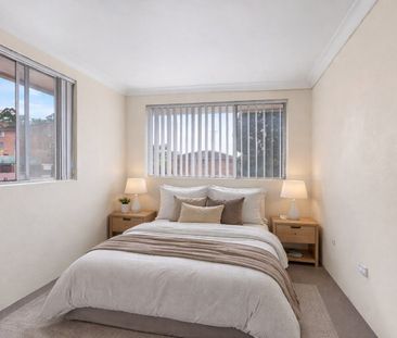 Well Accommodated Apartment in Convenient Location - Photo 2