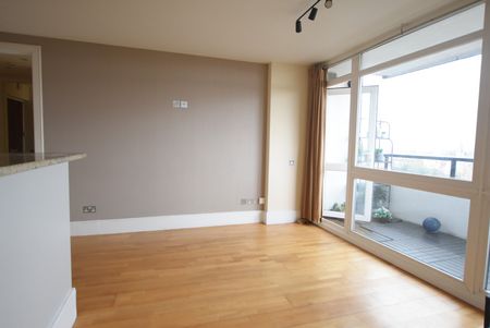 Stuart Tower, Maida Vale, London W9 - Photo 2