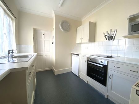 York Road, Canterbury - Photo 5