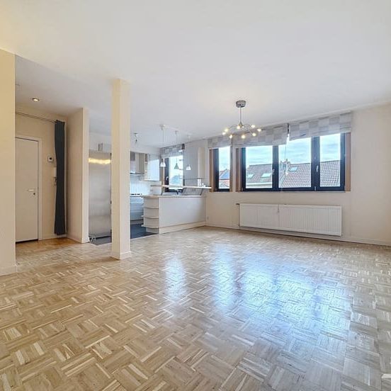 Appartement te huur - Photo 1