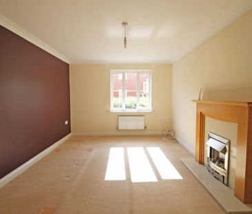 3 bedroom end of terrace house to rent - Photo 1