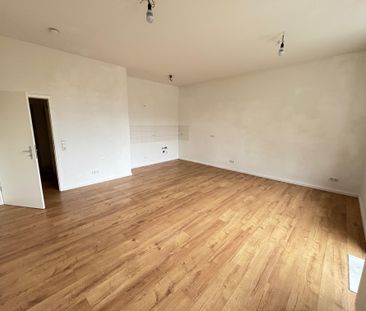 Gemütliche 1-Raum-Wohnung mit Balkon - Foto 1