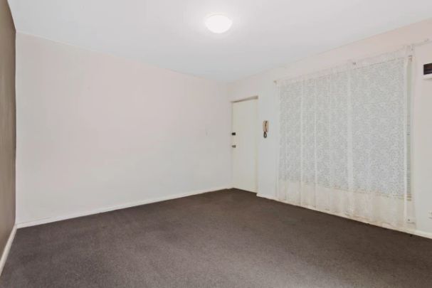 1Bedrooms, 1Bathrooms - Photo 1