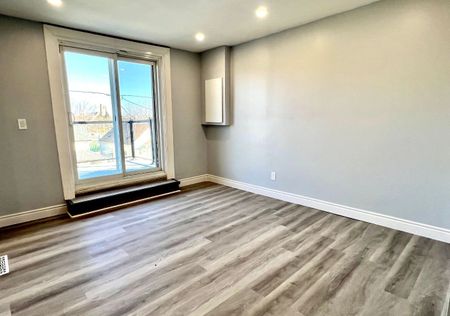 For Lease - 16 Nassau Street Unit# 2, Oshawa, Ontario - Photo 4