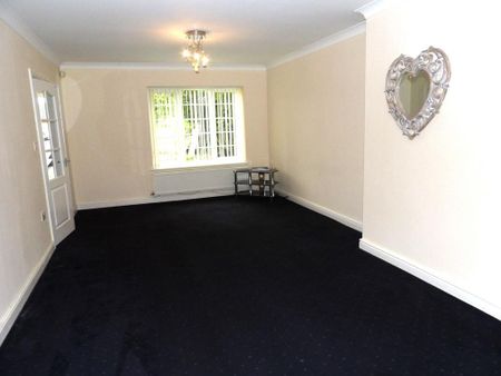 3 bedroom detached house to rent - Photo 3