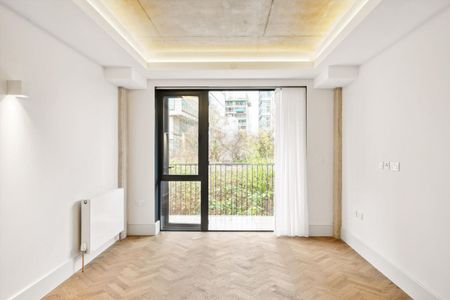 A renovated first floor 'warehouse style' 1 bedroom flat located in W10. - Photo 2