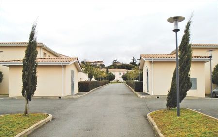 Location Appartement 3 pièces 62m² ST ANDRE DE CUBZAC 33240 - Photo 4