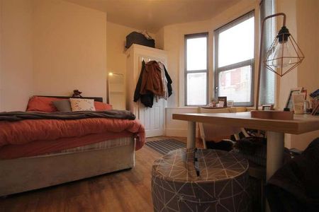 Helmsley Road, Sandyford, NE2 - Photo 2