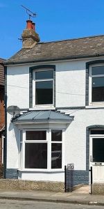 Albion Road, St Peters, Broadstairs, CT10 2UR, Kent - Photo 4